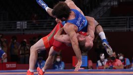 «Он меня очень подвел, и не только меня...» За наших борцов-классиков на Олимпиаде тревожно — успех недалеко, но и провал тоже