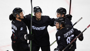 Хоккеисты «Трактора».