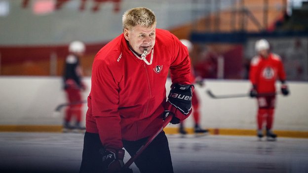 Билл Питерс. Фото ХК «Автомобилист» Билл Питерс. Фото ХК «Автомобилист»