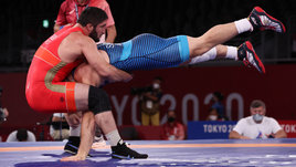 Непобедимый Садулаев. Абдулрашид снова разобрался со Снайдером — теперь в финале Олимпиады