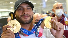 Самый быстрый человек планеты — в центре скандала. Его друг оказался дилером допинга