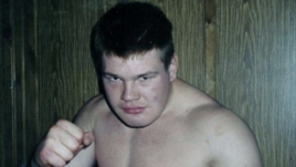 «Скажу как есть: он реально больной». Олдскульные бойцы вспоминают юного Дацика