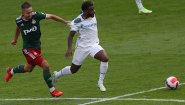 15 августа. Москва. «Локомотив» — «Зенит» — 1:1. Гости в меньшинстве вышли вперед, но хозяева смогли сравнять счет.