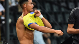 ВАР оставил Роналду без победного гола — ему прочат уход из «Ювентуса». «Реал» спас безумную игру, но не забил защитнику в воротах