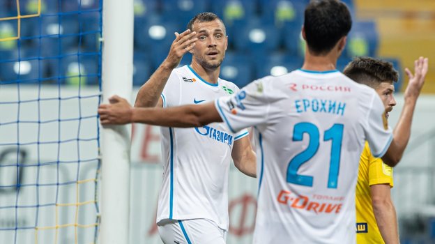 Артем Дзюба и Александр Ерохин. Фото ФК «Зенит» Артем Дзюба и Александр Ерохин. Фото ФК «Зенит»