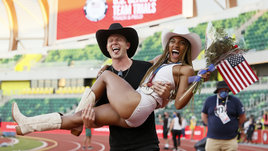 Самая крутая лав-стори Паралимпиады в Токио. Он — бегун на протезах, она — элитная прыгунья в длину