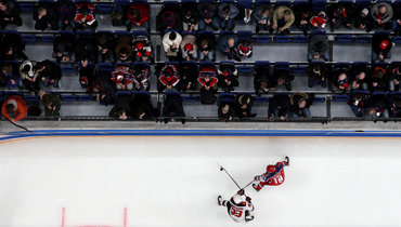 Интрига вернется, игроки перестанут уезжать десятками, подрастет золотая молодежь. Что нам ждать от нового сезона КХЛ