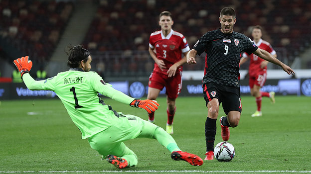 Маринато Гильерме защищает ворота. Фото Александр Федоров, «СЭ» / Canon EOS-1D X Mark II Маринато Гильерме защищает ворота. Фото Александр Федоров, «СЭ» / Canon EOS-1D X Mark II