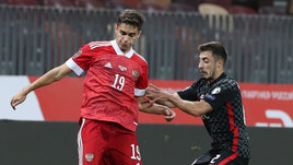 Захарян в российском футболе — робот из будущего. Он вообще другой