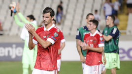 Тошнотная. Первая победа Карпина в сборной России