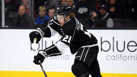 Падение в пропасть. Российскому игроку прочили яркое будущее в НХЛ, а теперь в 25 лет он никому не нужен