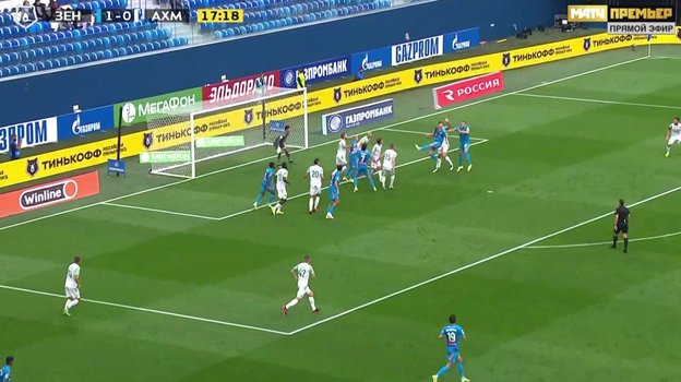 На 18-й минуте матча 7-го тура Тинькофф чемпионата России «Зенит» - «Ахмат» (3:1) арбитр Евгений Кукуляк ошибочно зафиксировал фол со стороны Артема Дзюбы, решив, что тот толкнул Виталия Лысцова. На 18-й минуте матча 7-го тура Тинькофф чемпионата России «Зенит» - «Ахмат» (3:1) арбитр Евгений Кукуляк ошибочно зафиксировал фол со стороны Артема Дзюбы, решив, что тот толкнул Виталия Лысцова.