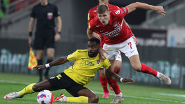 «Спартак» — «Химки»: судья ошибочно не удалил спартаковца Джикию, а Соболева неверно наказал «лишним» предупреждением