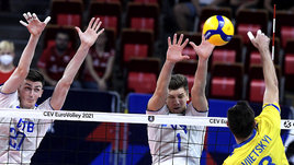 «Комедия взаимных ошибок». Что болельщики пишут о волейбольном поединке Россия — Украина