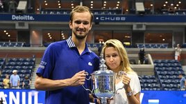 Жена Медведева вдохновила теннисиста на триумф в финале US Open. Как выглядит супруга героя из России