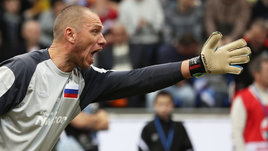 «При лимите играют русские, которые не заслуживают места на поле, но имеют паспорт». Острое интервью Филимонова