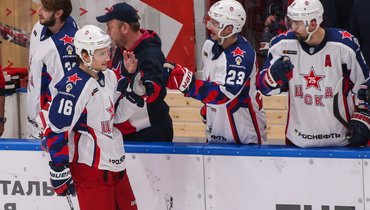 Сергей Плотников (16-й номер).