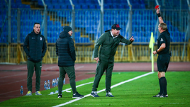 Слуцкого удаляет один и тот же судья. Тренер считает его профнепригодным