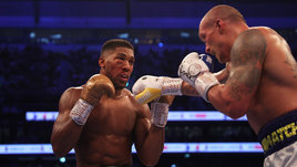 «Усик доказал, что он великий. Моментами Джошуа казался совсем беспомощным»