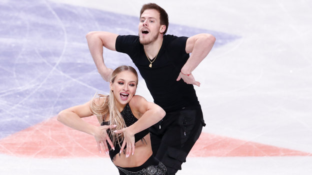 Виктория Синицина и Никита Кацалапов. Фото Дарья Исаева, «СЭ» / Canon EOS-1D X Mark II Виктория Синицина и Никита Кацалапов. Фото Дарья Исаева, «СЭ» / Canon EOS-1D X Mark II