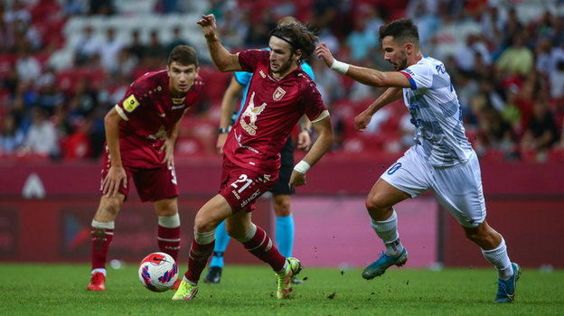 Газон на стадионе в Казани. Фото ФК «Рубин», rubin-kazan.ru Газон на стадионе в Казани. Фото ФК «Рубин», rubin-kazan.ru