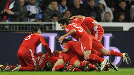 «Думали, мы этот колхоз не обыграем?» — «Да Широков сам из деревни!» 10 лет назад Россия одолела Словакию и отобралась на Евро-2012