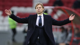 «Не получалось вообще ничего, особенно игра с мячом». Карпин — о победе над Словакией