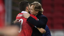 Победа над Словакией раскрыла Карпина с новой стороны. Тактический разбор игры сборной России