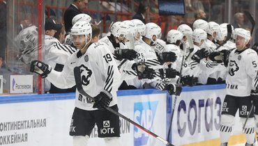 Хоккеисты «Трактора».