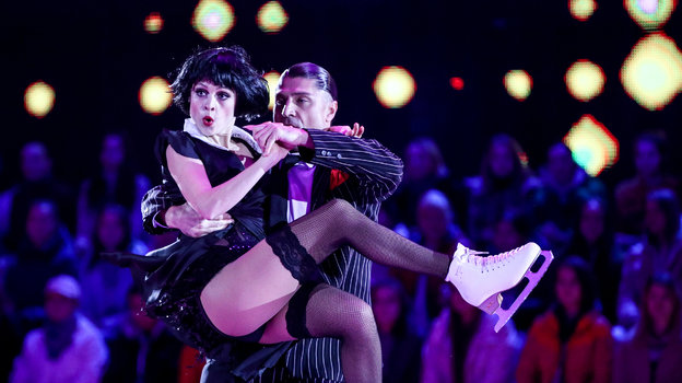 Янина Студилина и Виталий Новиков. Фото Дарья Исаева, «СЭ» / Canon EOS-1D X Mark II Янина Студилина и Виталий Новиков. Фото Дарья Исаева, «СЭ» / Canon EOS-1D X Mark II