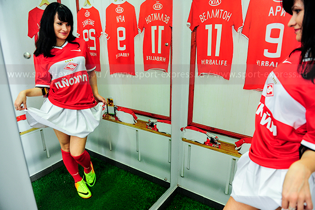 Певица Афродита. Фото Личный архив певицы Афродиты Певица Афродита. Фото Личный архив певицы Афродиты