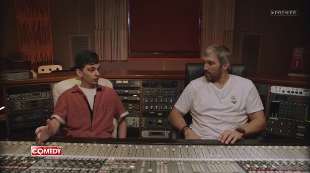 Александр Овечкин в клипе шоу Comedy Club. Александр Овечкин в клипе шоу Comedy Club.