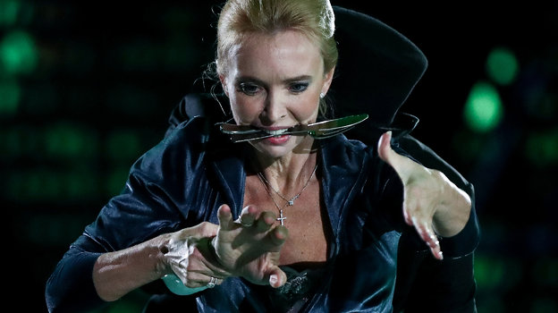 Танец Татьяны Тотьмяниной и Ивана Колесникова. Фото Дарья Исаева, «СЭ» / Canon EOS-1D X Mark II Танец Татьяны Тотьмяниной и Ивана Колесникова. Фото Дарья Исаева, «СЭ» / Canon EOS-1D X Mark II