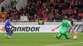 «Пока Рассказов на поле, мы можем забить еще». Что говорили в Англии о победе «Лестера» над «Спартаком»