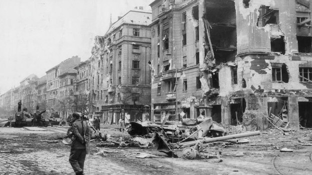 Разрушения в центре Будапешта. Фото Getty Images Разрушения в центре Будапешта. Фото Getty Images
