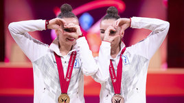 Дина Аверина — 18-кратная чемпионка мира. Рекорд Евгении Канаевой держался десять лет