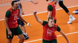 Питер гегемон пока только в футболе. «Зениту» устроили Хэллоуин в Новосибирске