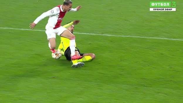 «Боруссия» Д — «Аякс». «Боруссия» Д — «Аякс».