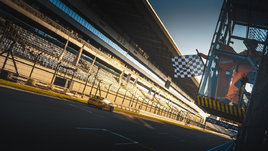 Жара в ноябре. Лучшие туринговые гонщики разыграют титул в Сочи