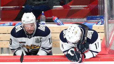 Хоккеисты «Металлурга».