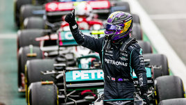 Грандиозный прорыв Хэмилтона в бразильском спринте. Ферстаппен проиграл Боттасу поул