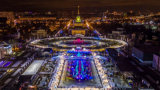 Каток ВДНХ. Каток ВДНХ.