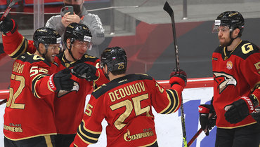 Хоккеисты «Авангарда».