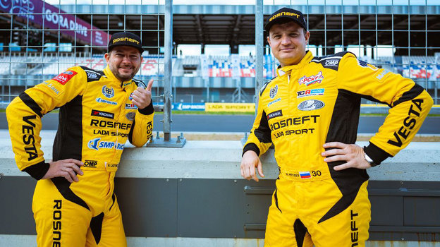 Кирилл Ладыгин и Михаил Митяев. Кирилл Ладыгин и Михаил Митяев.