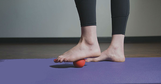 Разминка с мячами. Разминка с мячами.