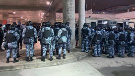 Скандал в РПЛ: болельщиков ЦСКА массово задерживали после матча с «Зенитом». Что об этом известно