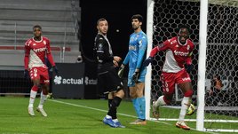 Головин лишил «Монако» нервотрепки. Штрафной россиянина помог команде победить