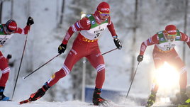 Российские лыжники не дошли до финалов спринта. Большунов стал третьим в полуфинале. Онлайн