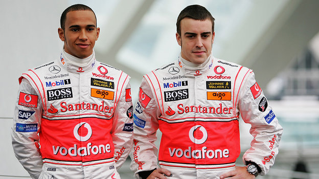 Фернандо Алонсо и Льюис Хэмилтон. Фото Getty Images Фернандо Алонсо и Льюис Хэмилтон. Фото Getty Images