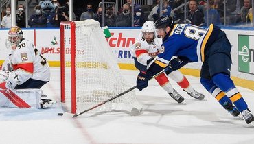 «Сент-Луис» — «Флорида» — 4:3ОТ. Павел Бучневич забрасывает победную шайбу в овертайме.